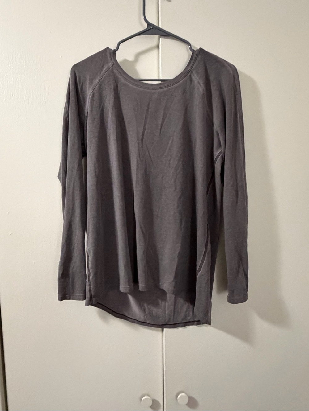 lululemon athletica Men's Long Sleeve Crew - Charcoal Gray
